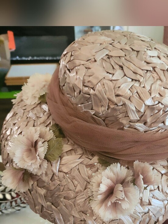 Vintage Mid-Century Lady Byrd Woven Straw Floral Hat Size: 22.5 Inches Roughly